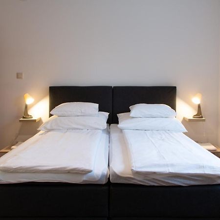 Poroszlay Apartman Дебрецен Екстериор снимка